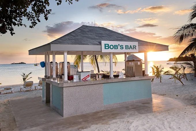 Bob's Bar al atardecer